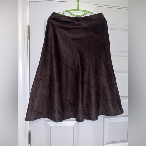 East 5th Women's Classic Brown Suede Maxi Skirt Size 6 - Picture 1 of 5